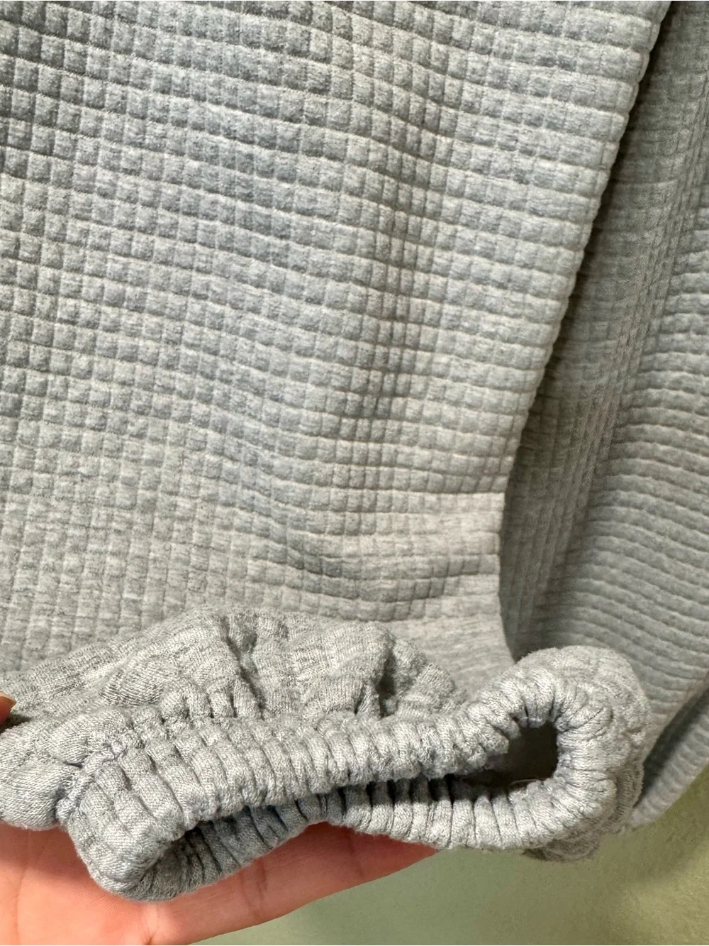 Princess Polly Quilted Jogger Pants - Light Gray Size 6 - Picture 4 of 4